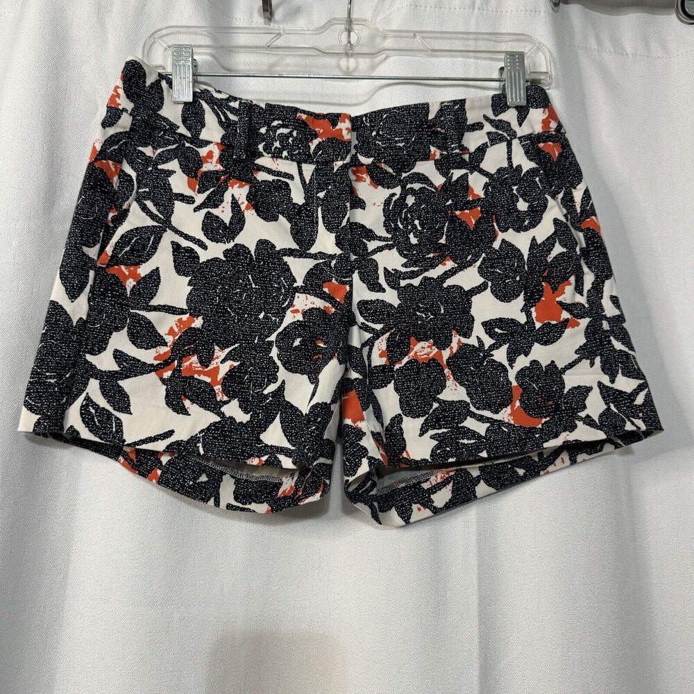 Ann Taylor Women's Shorts Size 2 Navy Red And White Floral